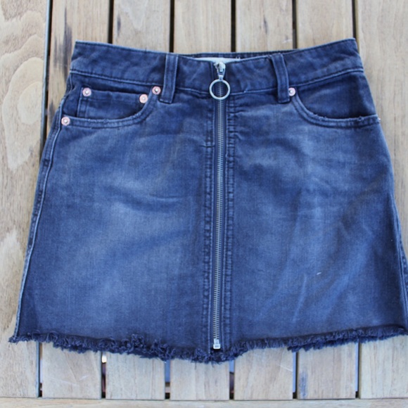 FREE PEOPLE - Zip It Up Mini Skirt - Picture 2 of 6